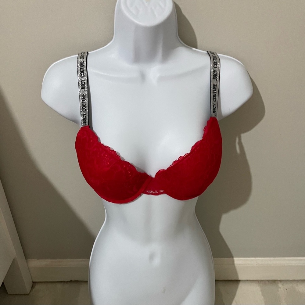 Juicy Couture Red Lace Underwire Bra Sz 34-B Adjustable straps. GUC